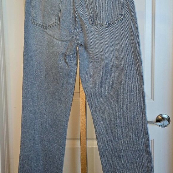 NWT Joe's Jeans, High Rise, Straight Leg, Sandblast Wash, 33" Inseam - Picture 3 of 3